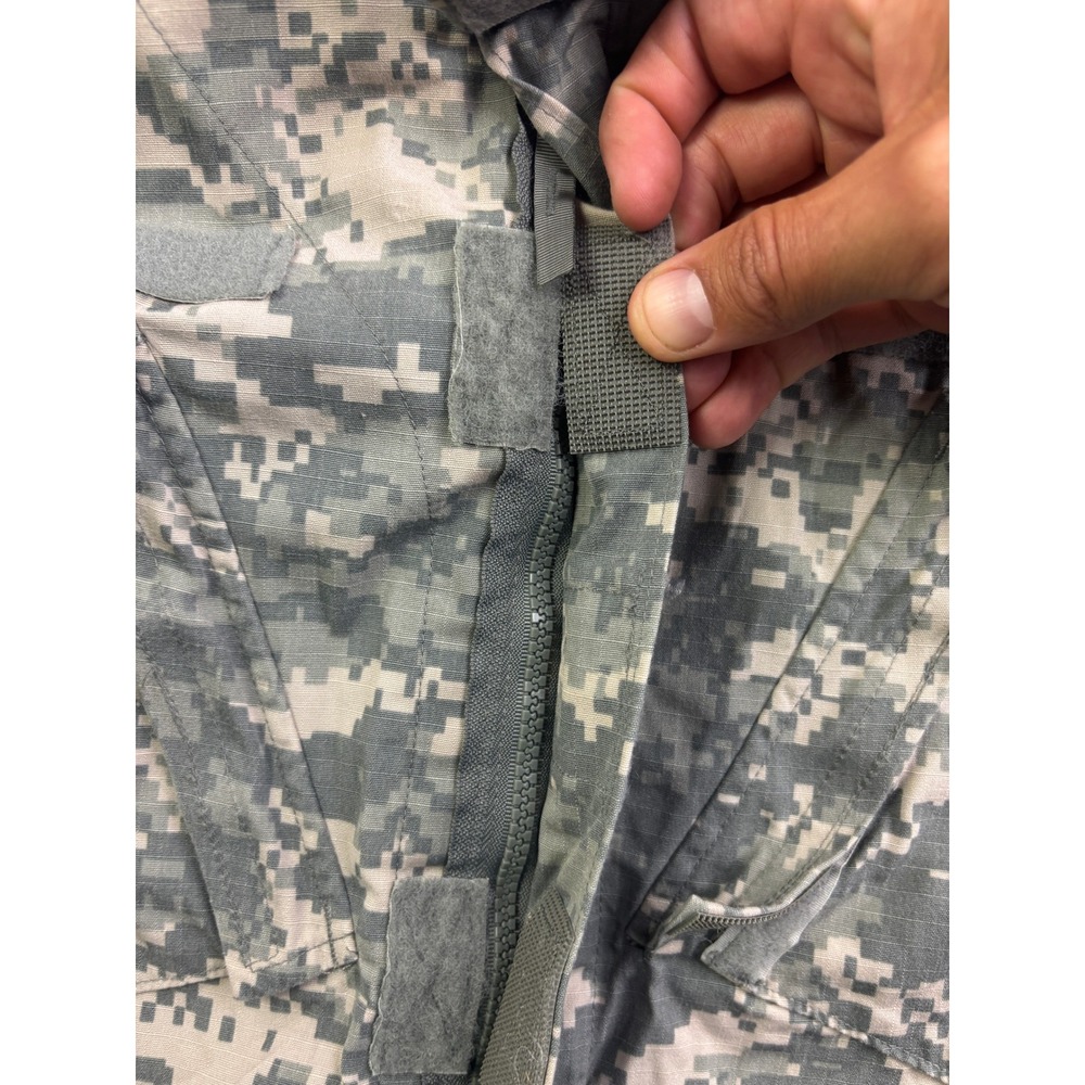 Military ACU Field Jacket Mens Small Digital Camo Utility Coat 8415-01-519-8501 - Picture 5 of 7